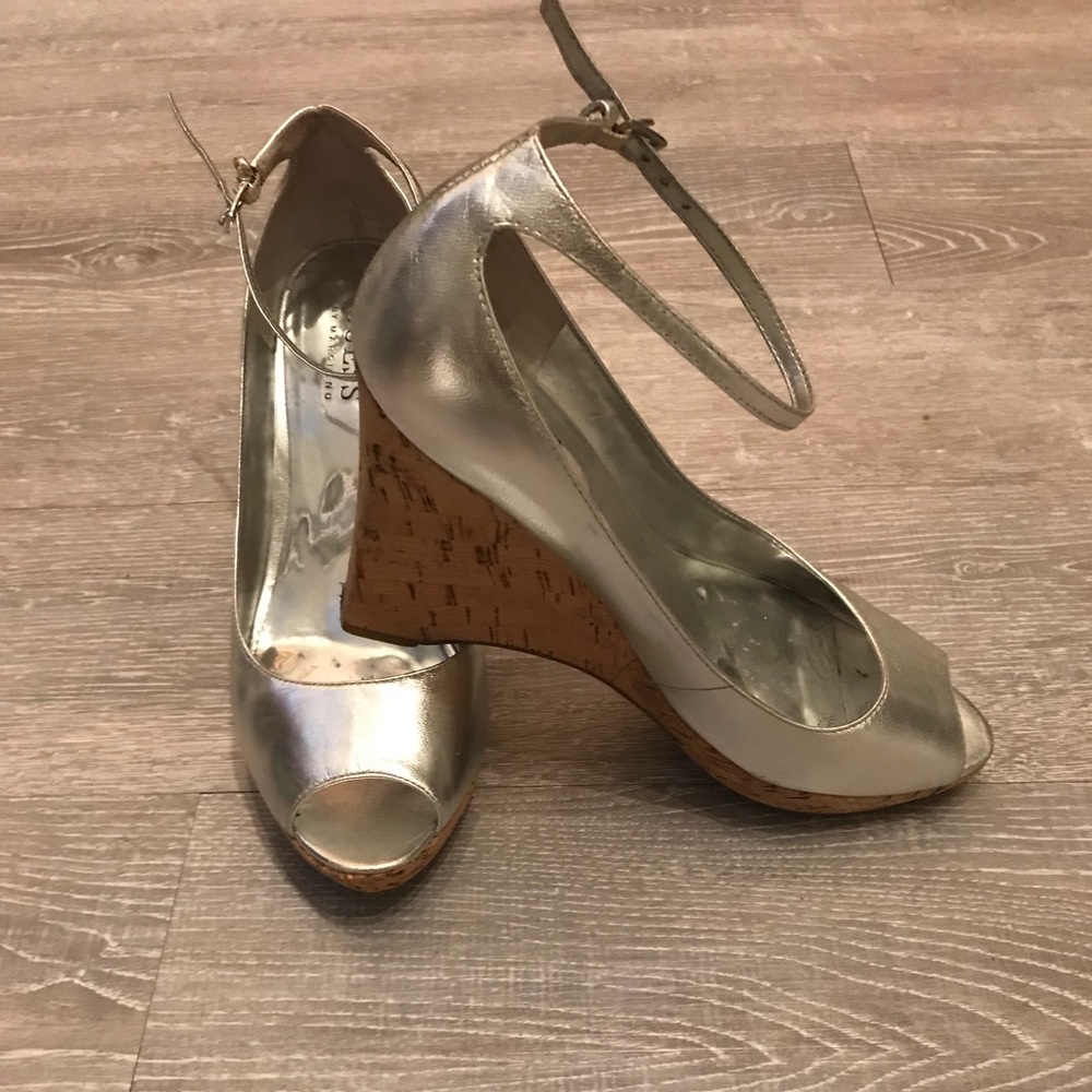 ⚡️SALE⚡️ Guess by Marciano silver and cork wedges - Picture 2 of 6